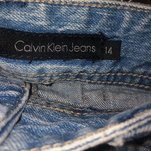 CALVIN KLEIN JEANS